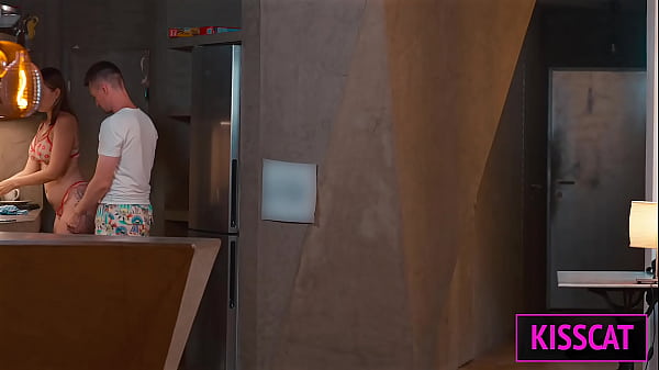 S6E4: Why Step Mom Nikky Dream Cheats with Mr.Cat — Kisscat Joins Share Bed 3some!