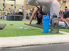 gym candid whore stretching