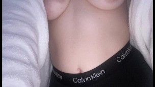 ONLYFANS @DETROITBADDIE