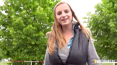 Amateur Busty Teen 18+ Outdoor Sex