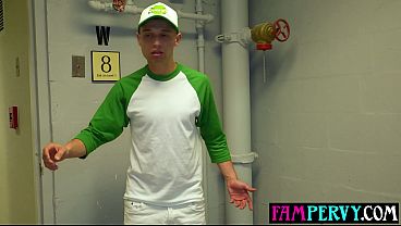 Bored blonde stepsis Elana Bunnz enjoying the vacation on stepbros big dick