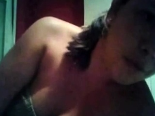 Brazilian Brunette Amateur Fingers on Webcam